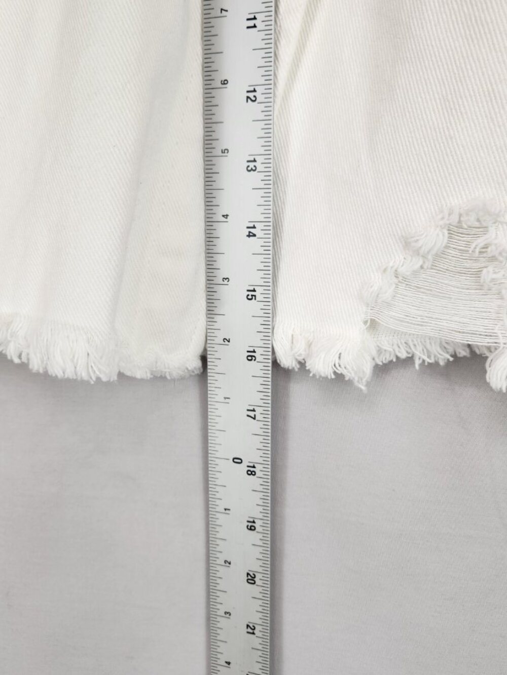 NWT Le Lis Denim Mini Skirt Summer White M Raw Hem Distressed Faux Wrap - Picture 4 of 9